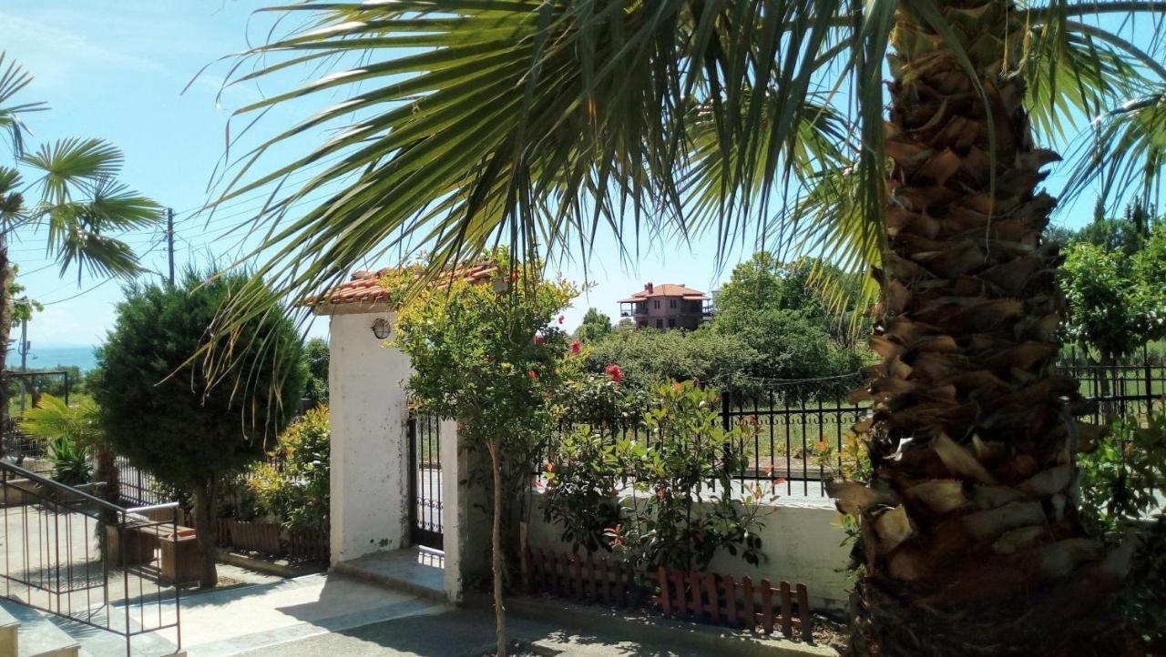 דירות Residenza Monopati Beach Methoni Pierias מראה חיצוני תמונה