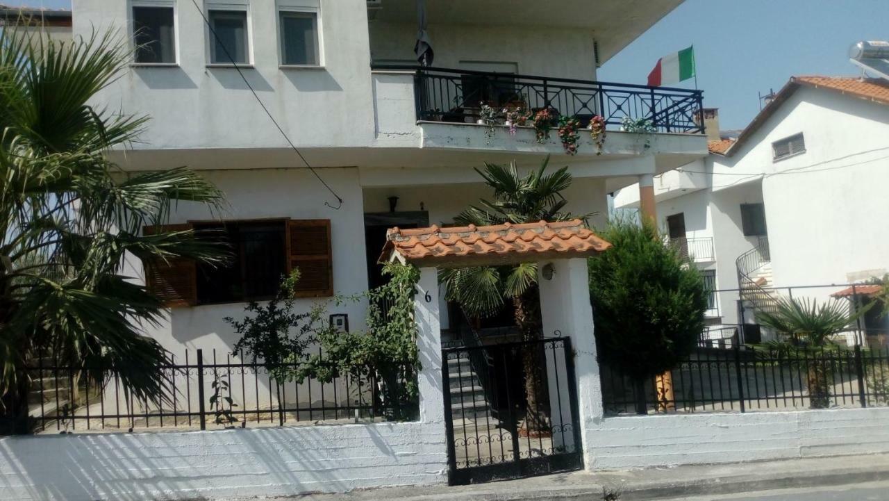 דירות Residenza Monopati Beach Methoni Pierias מראה חיצוני תמונה